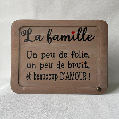 Pancarte en bois – LA FAMILLE